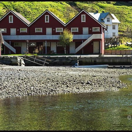 Grandane Feriehus Strangfjordens 外观 照片