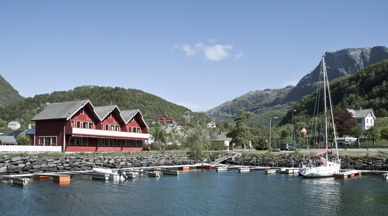 Grandane Feriehus Strangfjordens 外观 照片