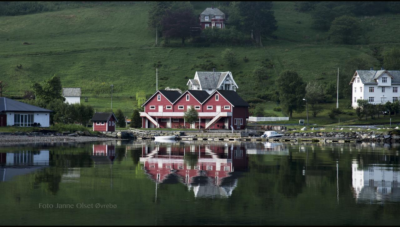 Grandane Feriehus Strangfjordens 外观 照片