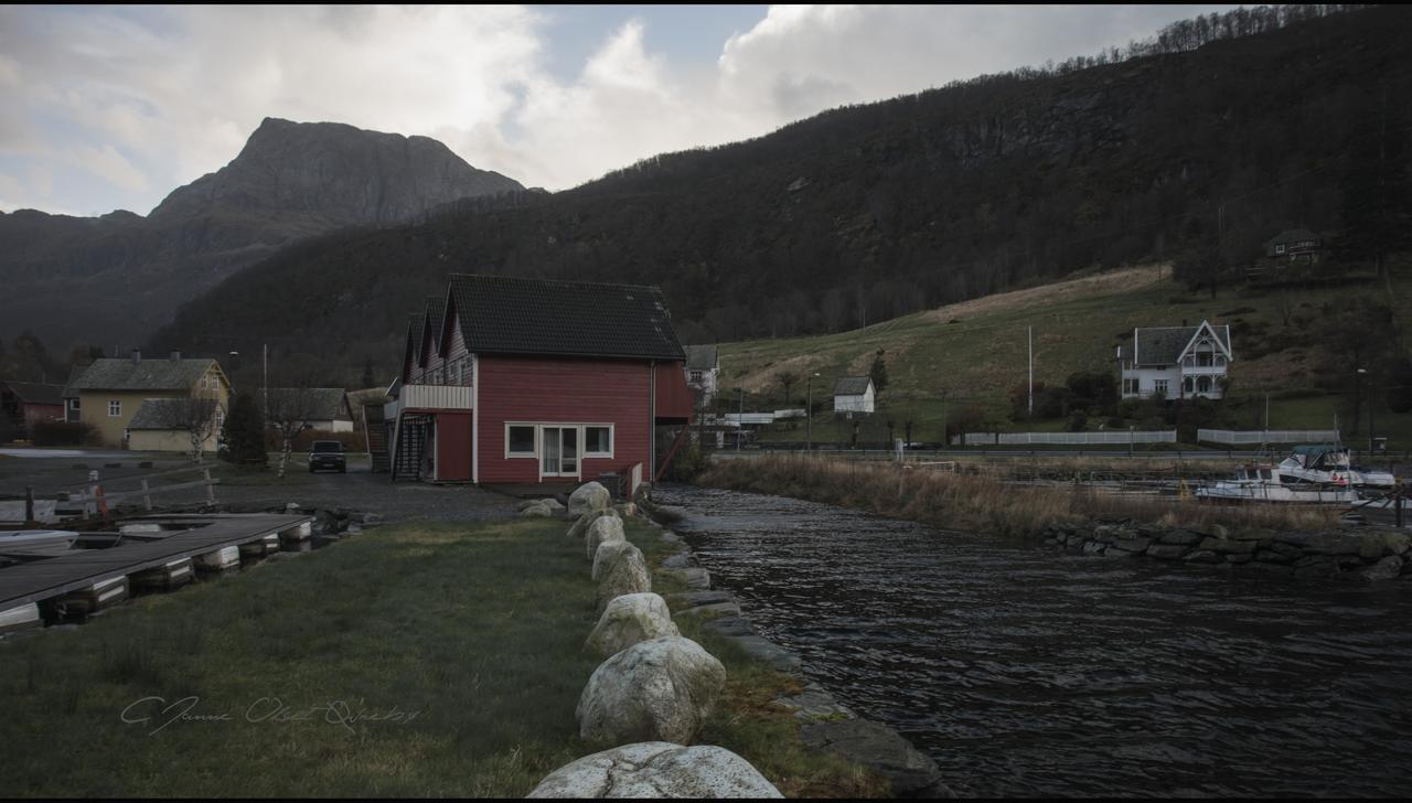 Grandane Feriehus Strangfjordens 外观 照片